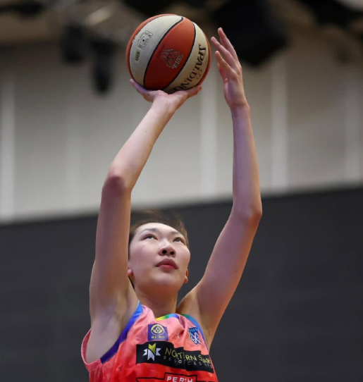 Kaiyun Sports-开云体育-韩旭伤停1场复出又伤了：只打11分钟膝盖扭伤 4中1仅2分创新低